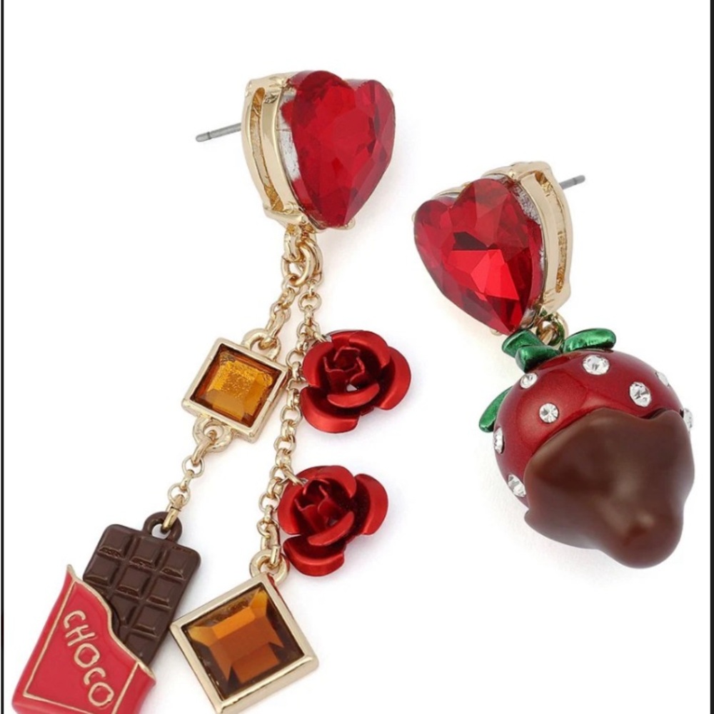 Betsey Johnson Strawberry Chocolate 🍫 🍓 MixMatch Earrings - Picture 3 of 4